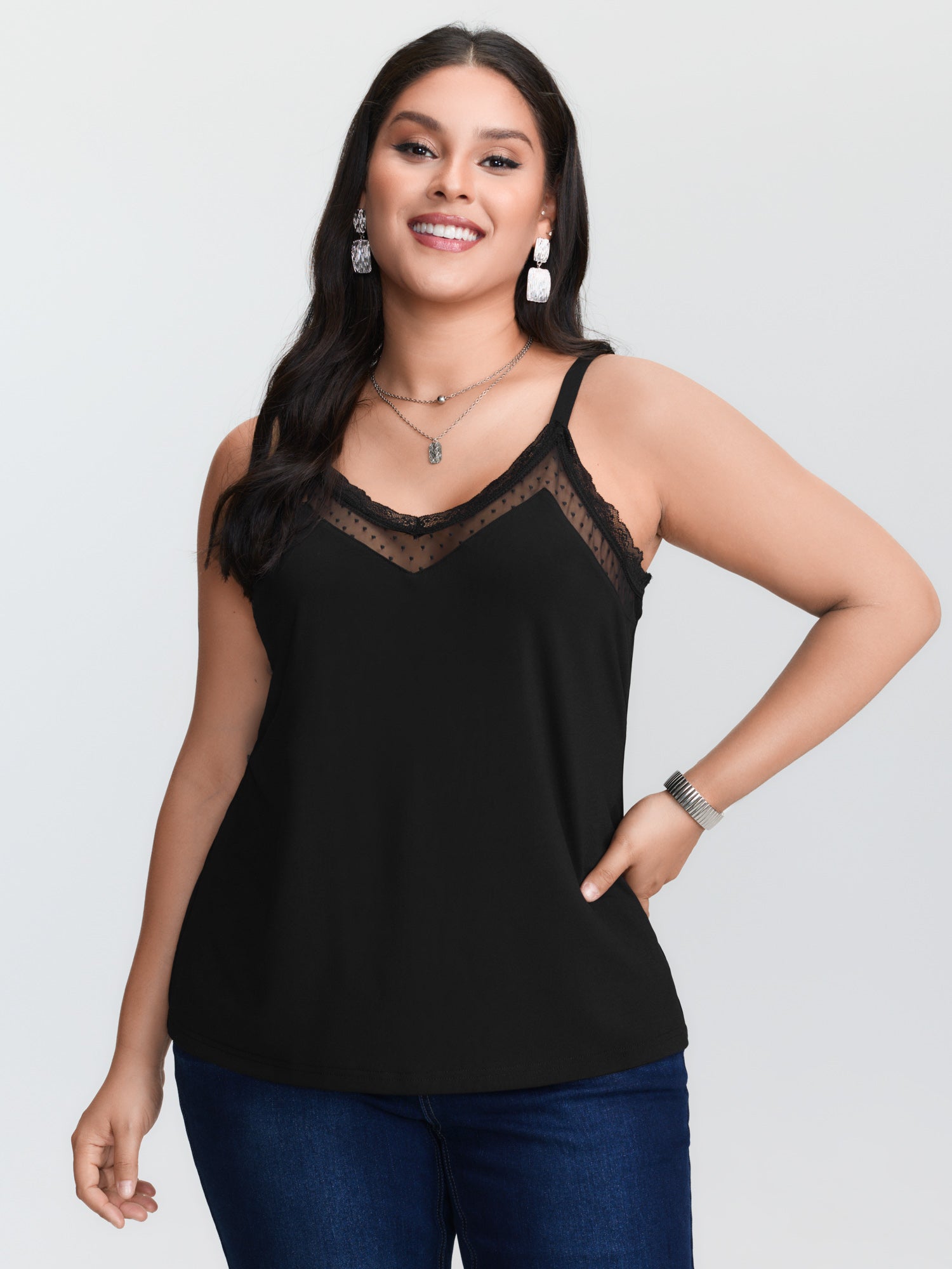 Lace Trim Cami - Débardeur noir en maille tricotée, disponible
