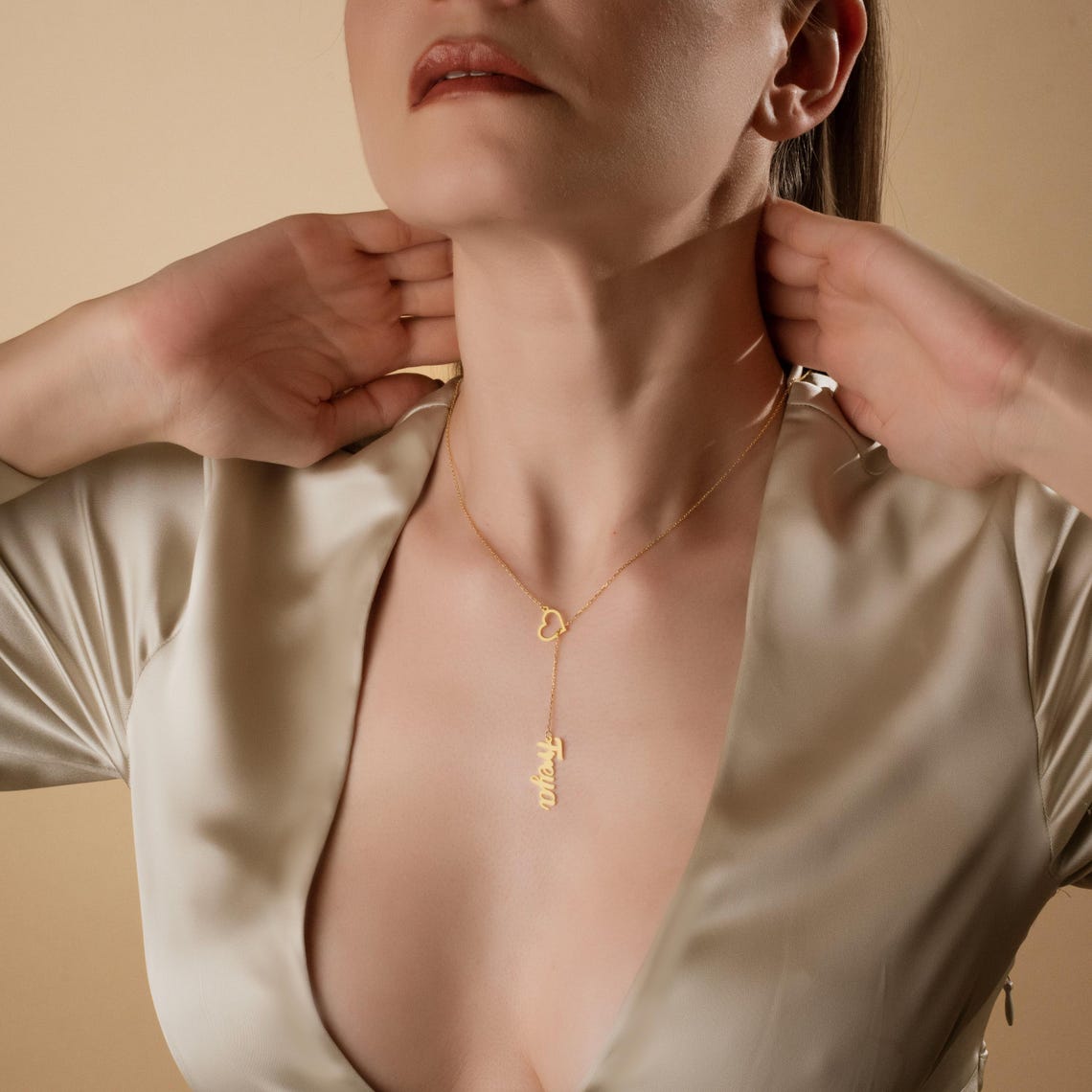 Collier Long personnalisé en a - Women Fashion Dress Names avis et prix